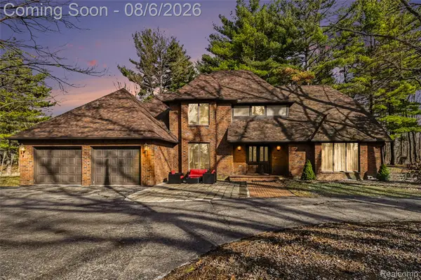100 N Latson Road, Howell, MI 48843