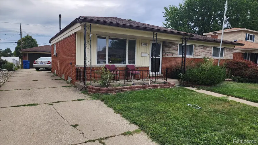 31505 Marilyn Drive, Warren, MI 48093 - #3