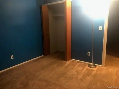 1009 E Holbrook Avenue, Flint, MI 48505 - #3