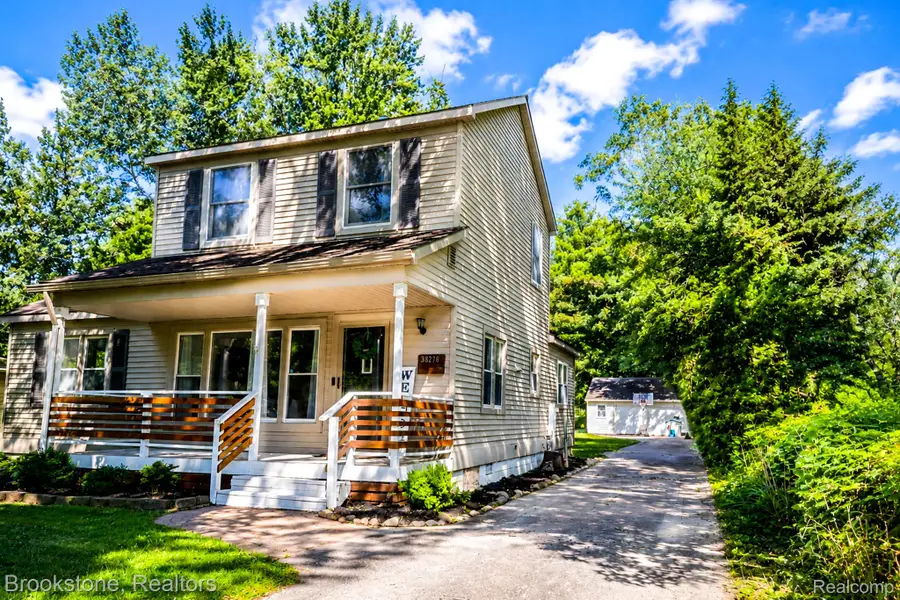 38276 Hamon Street, Harrison Township, MI 48045 - #2