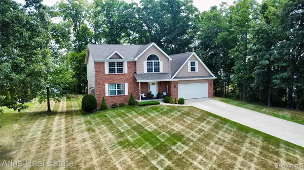 8345 Oak Ridge Drive, Goodrich, MI 48438