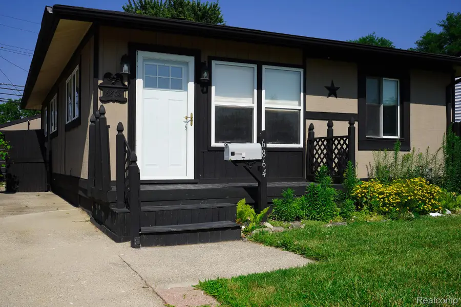 6864 Cornell Street, Taylor, MI 48180 - #3