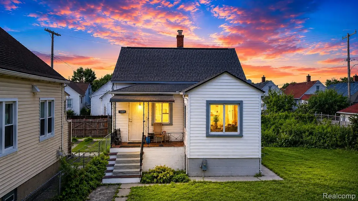 3875 Sobieski Street, Hamtramck, MI 48212 - #1