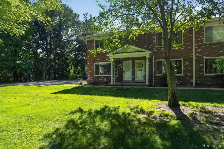 5116 Kintyre Lane, Brighton, MI 48116 - #3