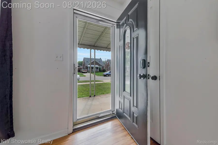 1220 12th Street, Wyandotte, MI 48192 - #3