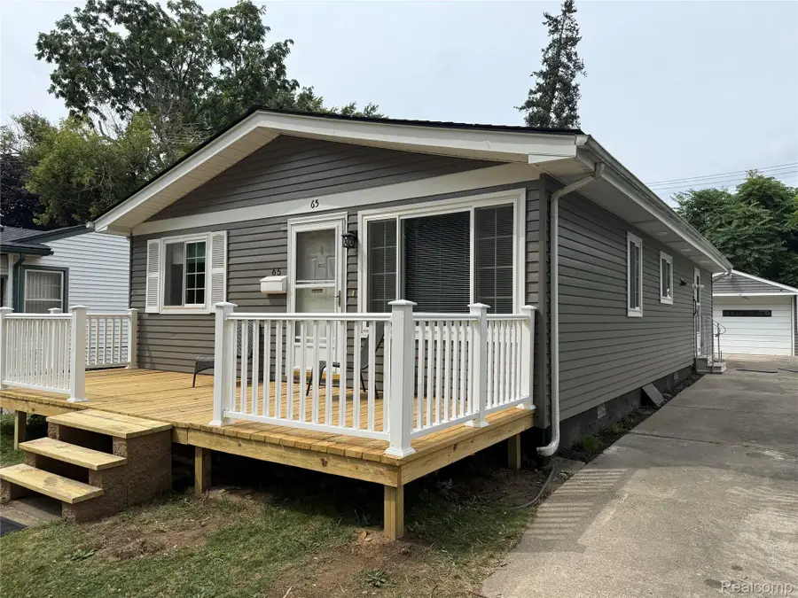 65 E Princeton Avenue, Pontiac, MI 48340 - #3
