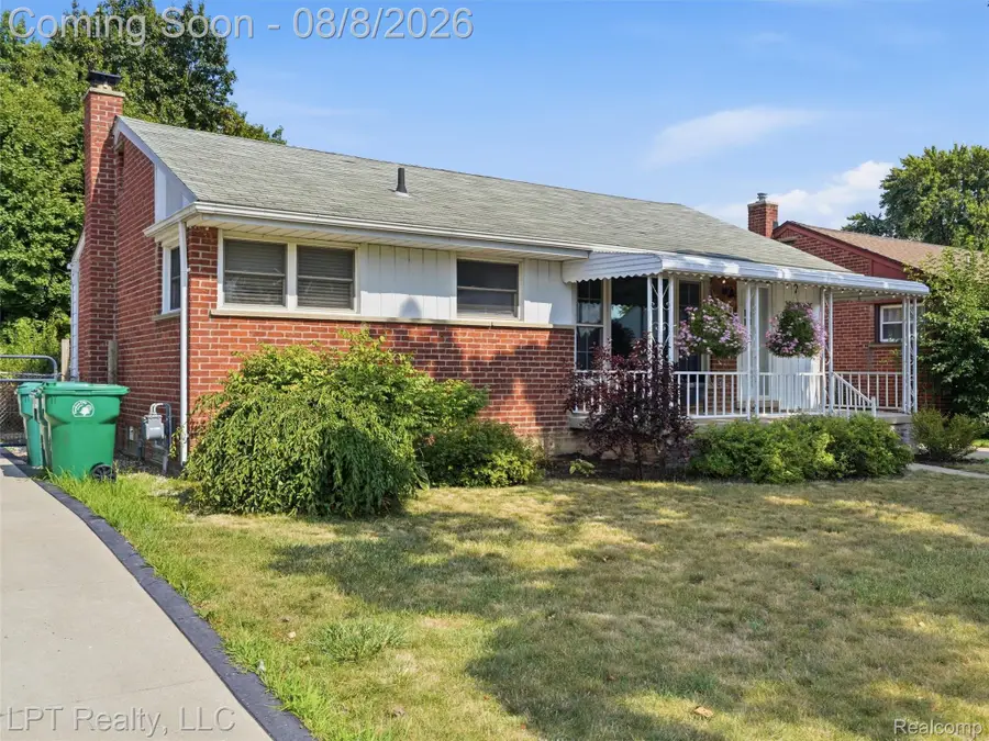 230 Helen Street, Garden City, MI 48135 - #3
