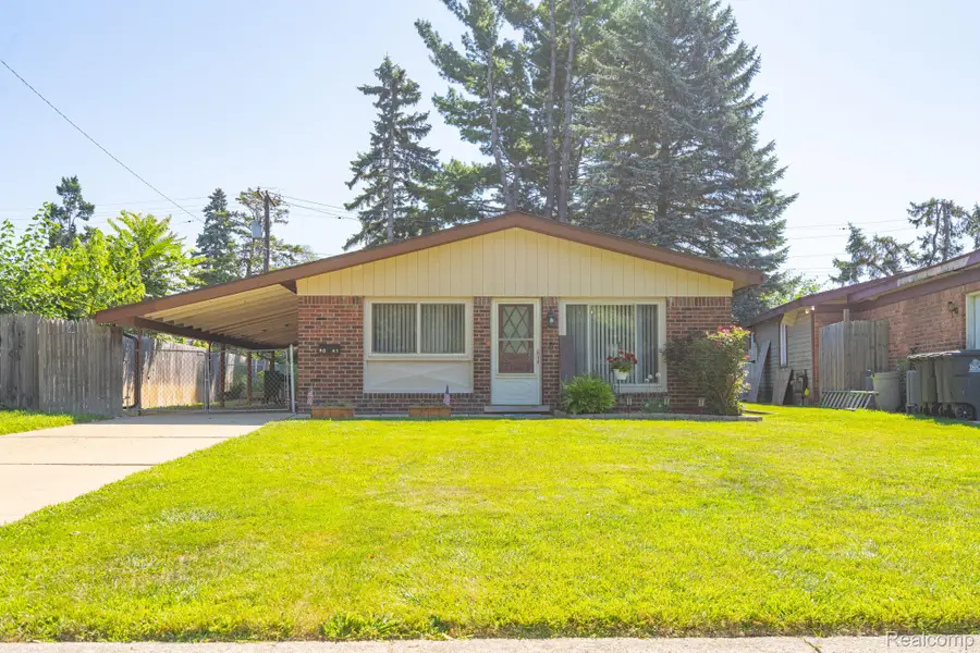 9041 Rackham Street, Taylor, MI 48180 - #3