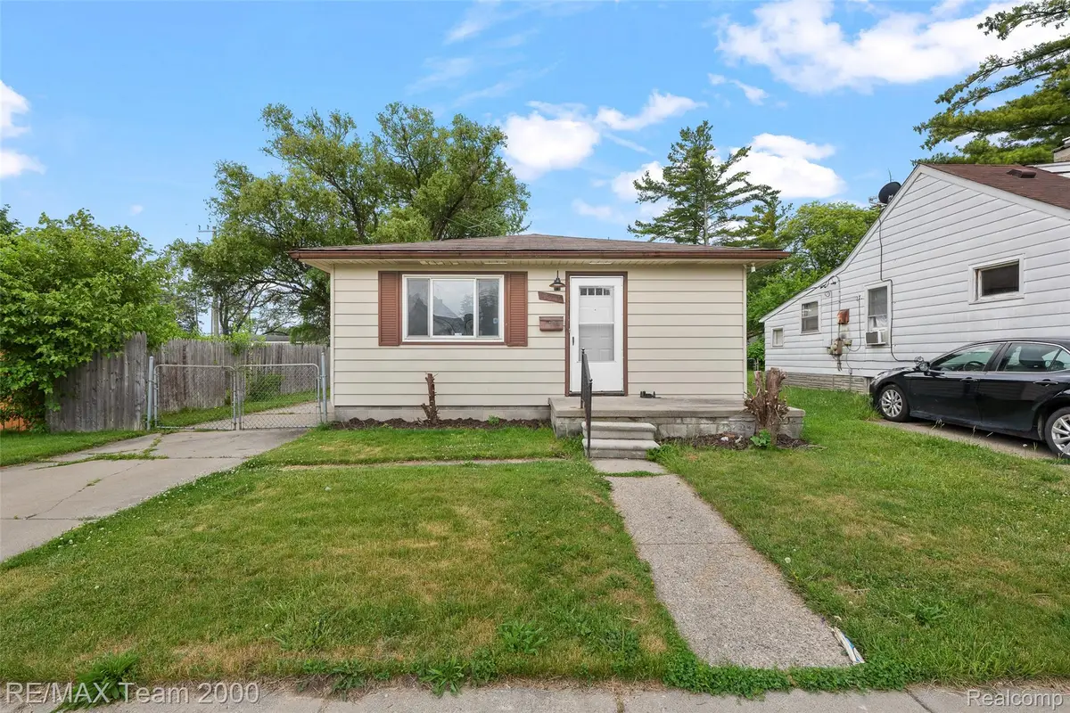 12846 Georgiana Avenue, Warren, MI 48089 - #1