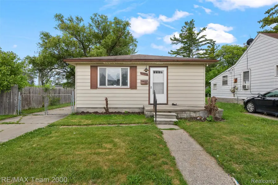 12846 Georgiana Avenue, Warren, MI 48089 - #3
