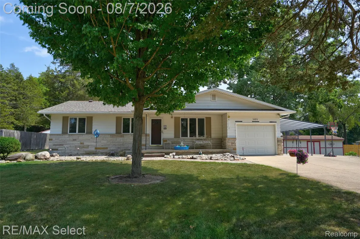 4484 Cedardale Lane, Flushing, MI 48433 - #1