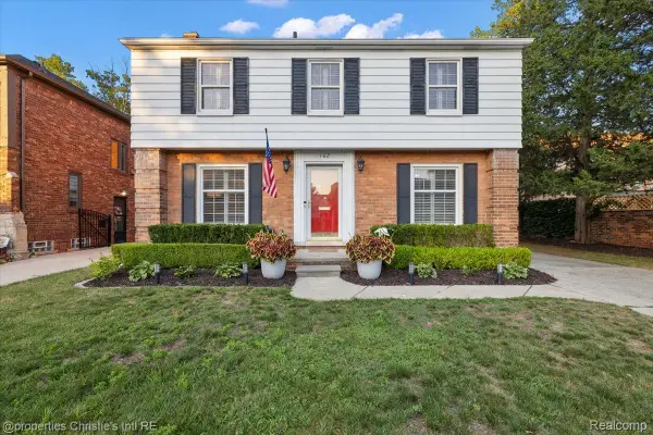 162 Fisher Road, GrossePointe, MI 48230