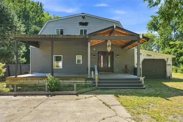 5161 Parker Road, FortGratiot, MI 48059