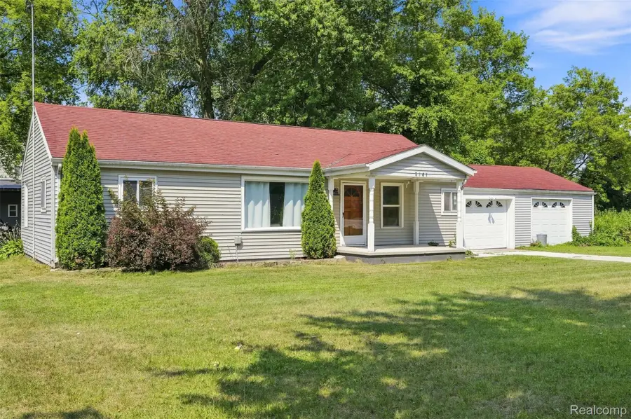 5161 Parker Road, Fort Gratiot, MI 48059 - #3