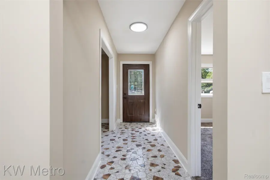 37860 Dardanella Street, Livonia, MI 48152 - #2