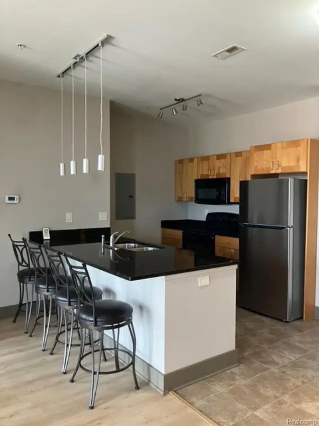 500 E Michigan Avenue #401, Lansing, MI 48912 - #3