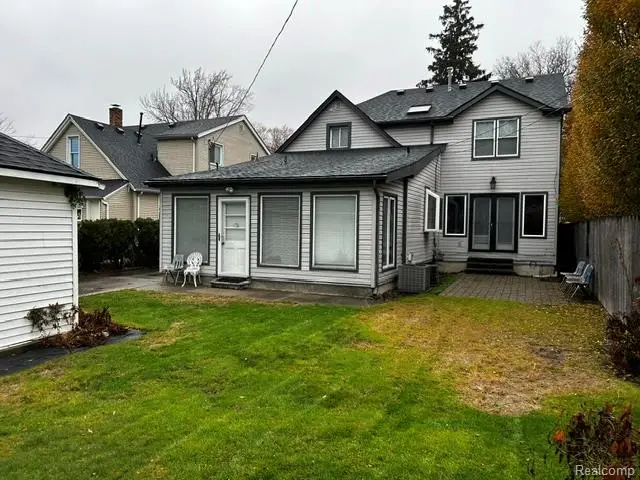 89 Muir Road, Grosse Pointe Farms, MI 48236 - #2