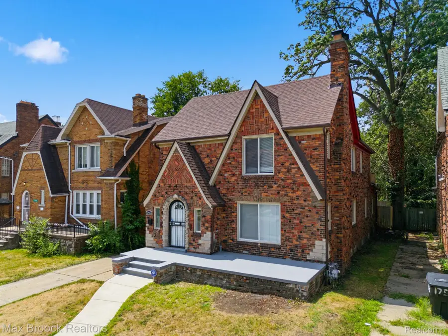 17553 Roselawn Street, Detroit, MI 48221 - #2