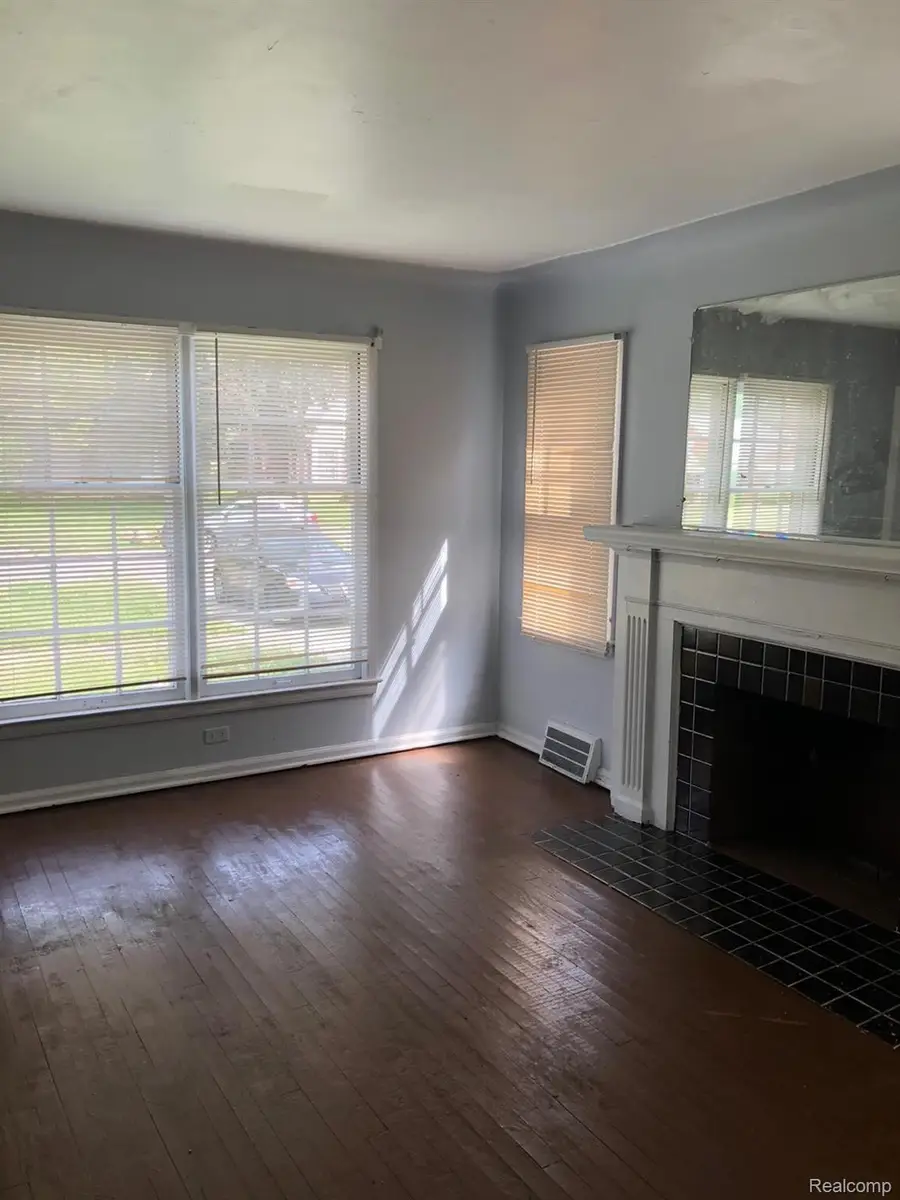 11635 Beaconsfield Street, Detroit, MI 48224 - #2