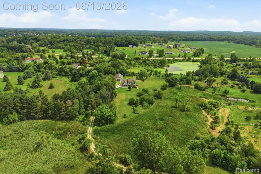 262 Norlynn Drive, Howell, MI 48843 - #2