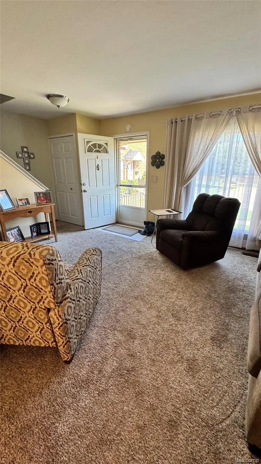 37021 Charter Oaks Boulevard #14, Clinton Township, MI 48036 - #2