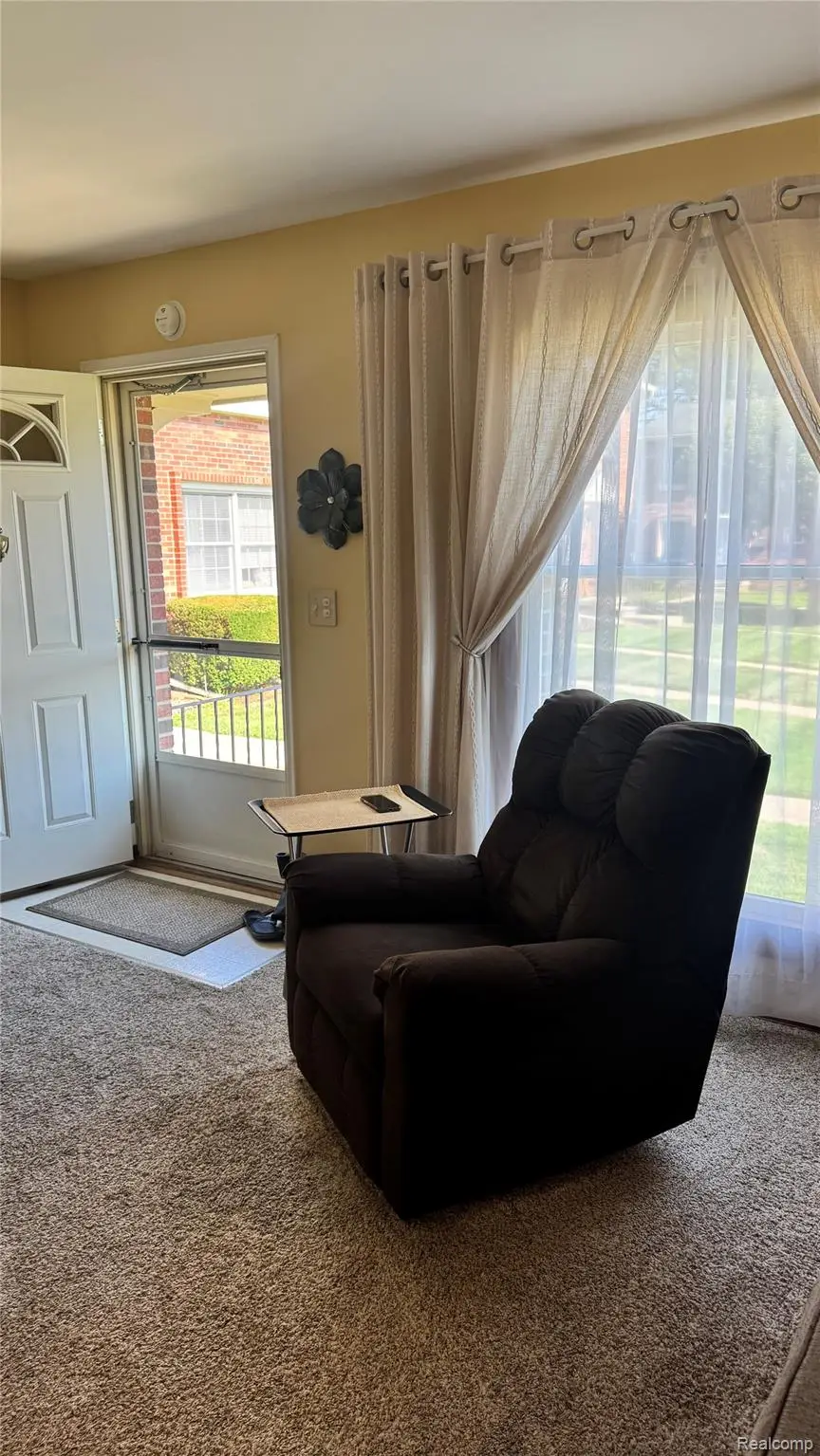 37021 Charter Oaks Boulevard #14, Clinton Township, MI 48036 - #3