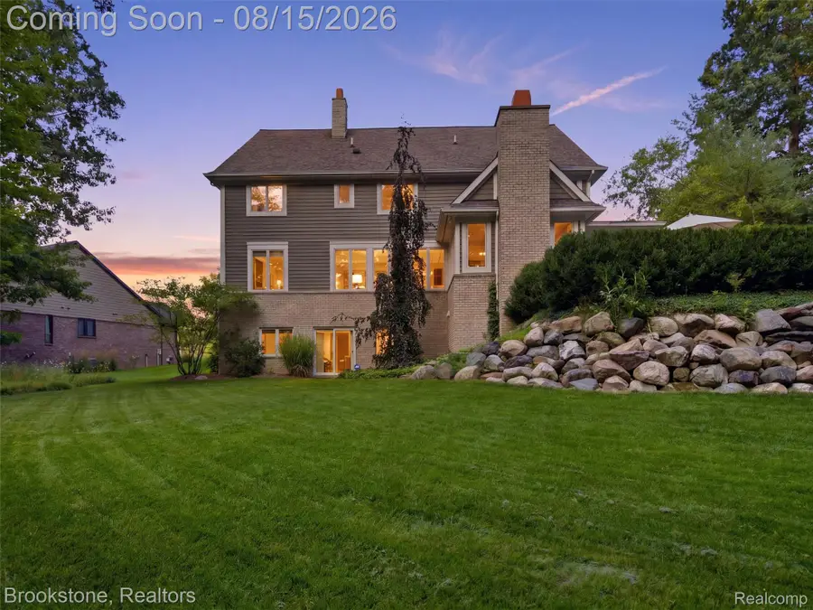 7655 Maple Ridge Court, Clarkston, MI 48346 - #2