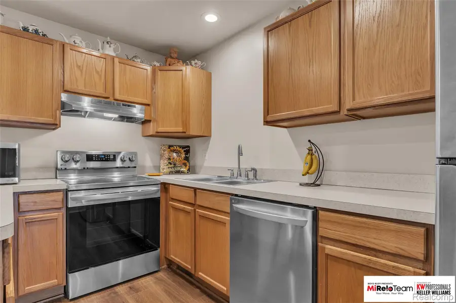 19508 Stanford Lane #5, Roseville, MI 48066 - #3