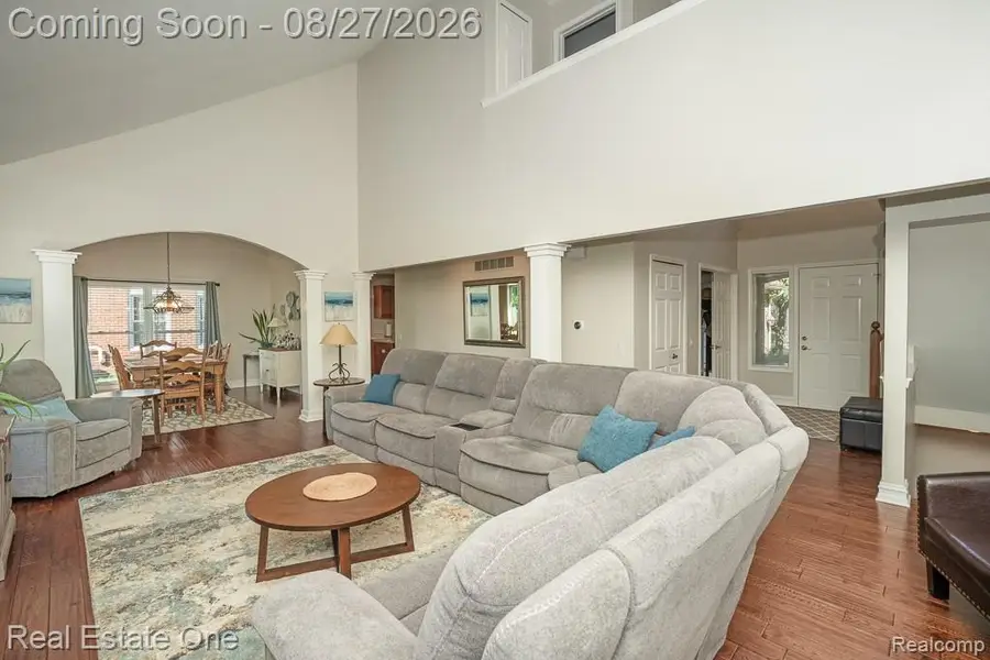 1026 Pointe Place Boulevard, Rochester, MI 48307 - #3