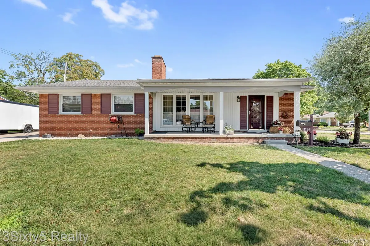 1780 N Trenton Drive, Trenton, MI 48183 - #1