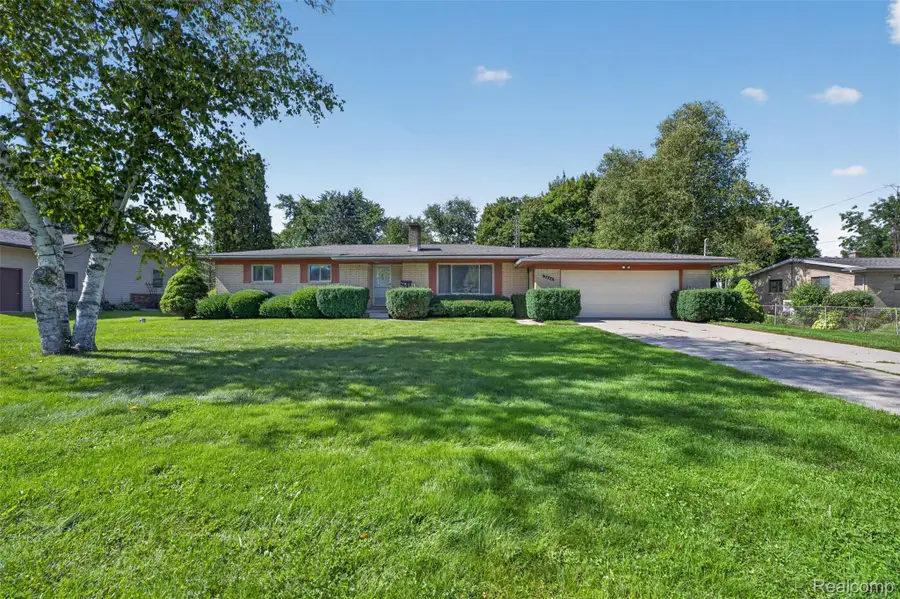 2044 Winthrop Drive, Clayton, MI 48473 - #3
