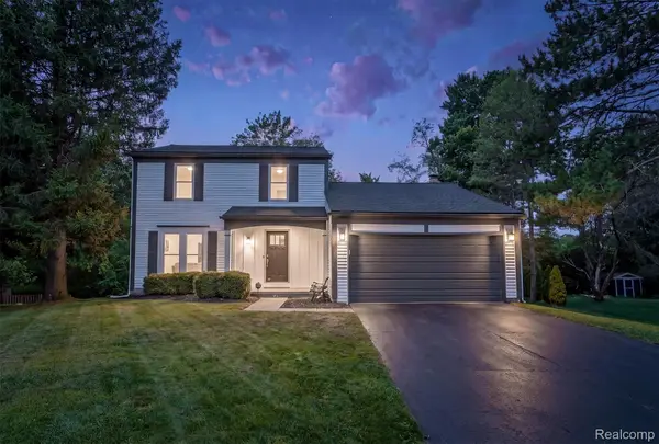 2680 Dansbury Court, LakeOrion, MI 48360