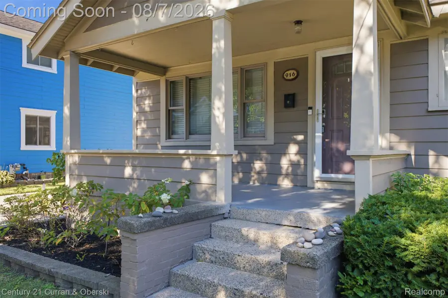 916 Knowles Street, Royal Oak, MI 48067 - #2