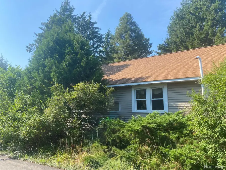 10704 N Us Highway 31, Free Soil, MI 49411 - #3