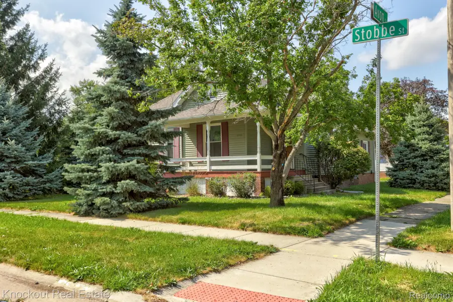 2502 Stobbe Street, Saginaw, MI 48602 - #2