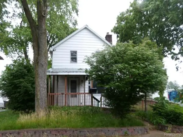 1823 Pattengill Avenue, Lansing, MI 48910