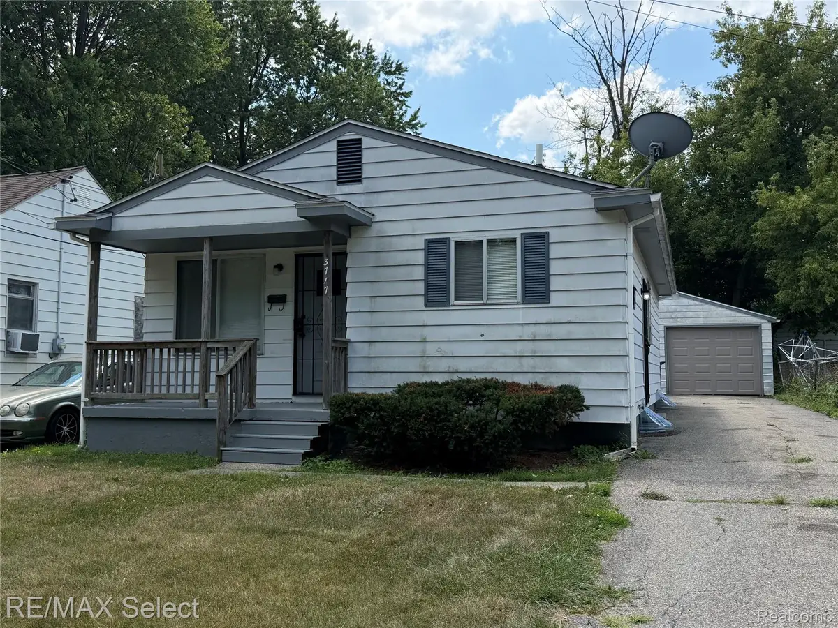 3717 Larchmont Street, Flint, MI 48532 - #1