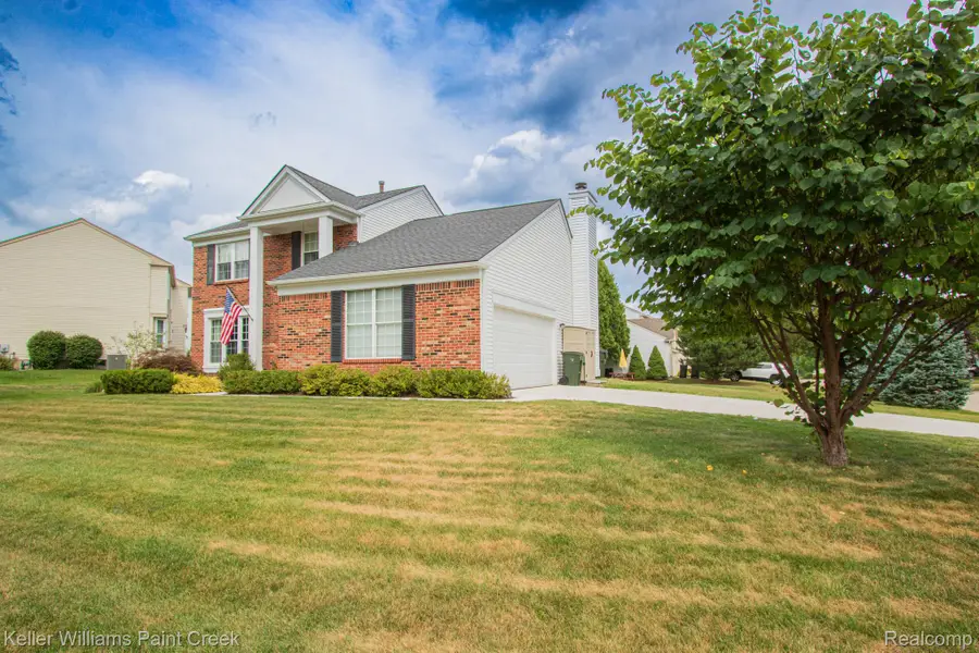 605 Thornridge Drive, Rochester Hills, MI 48307 - #2