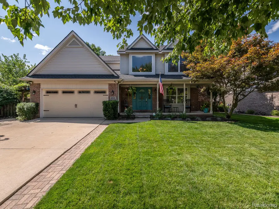 22045 Cherrywood Drive, Trenton, MI 48183 - #2
