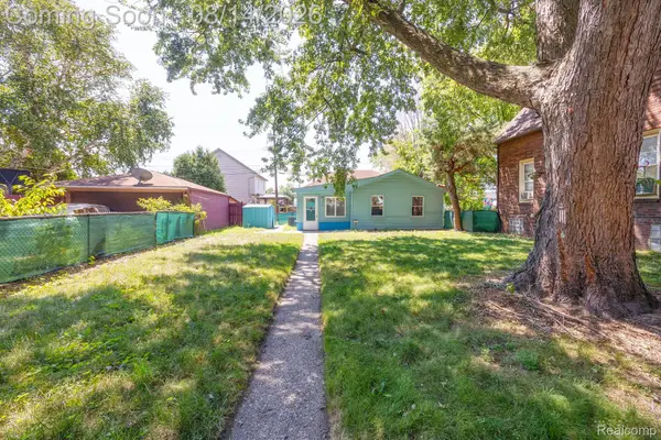 54 Walnut Street, RiverRouge, MI 48218