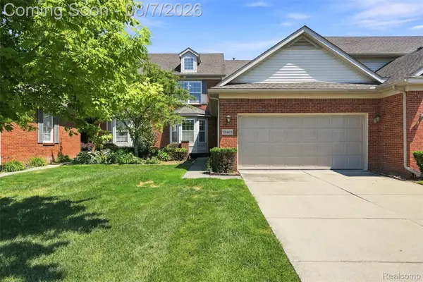 13469 Shire Lane, Southgate, MI 48195