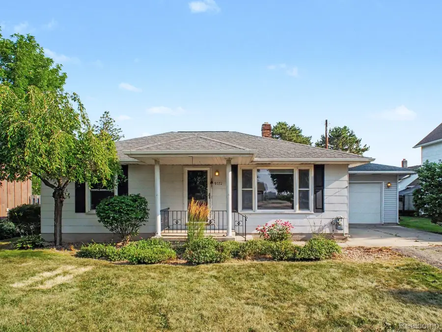 9572 Saginaw Street, Reese, MI 48757 - #3