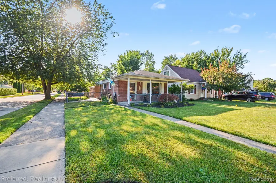 4101 Parker Street, Dearborn Heights, MI 48125 - #3
