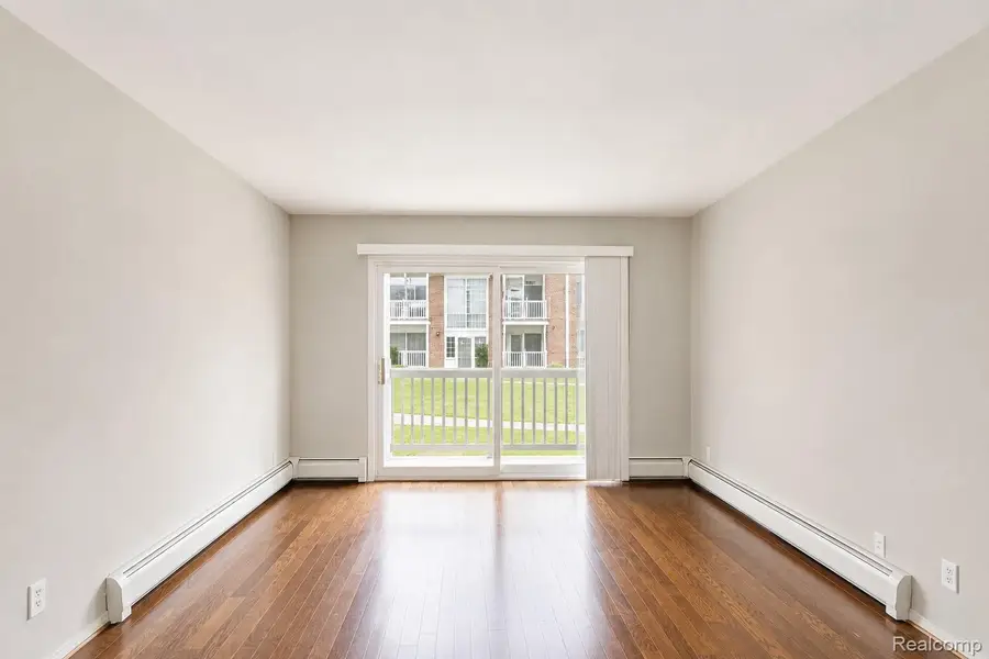 2440 Parmenter Boulevard #102, Royal Oak, MI 48073 - #2