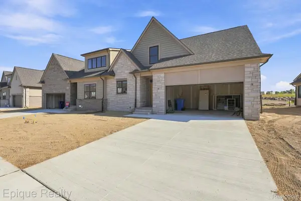 460 Cornerstone Drive #58, Oxford, MI 48371