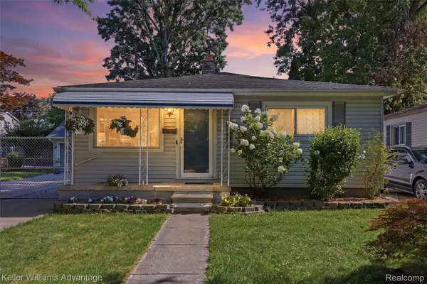17690 Colgate Street, DearbornHeights, MI 48125