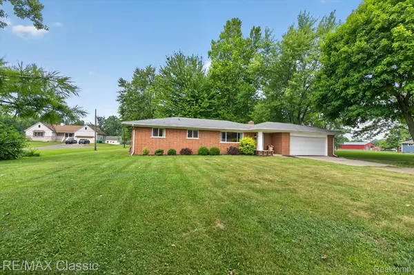 8200 Hannan Road, Wayne, MI 48184