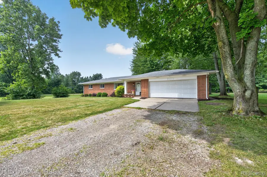 8200 Hannan Road, Wayne, MI 48184 - #2