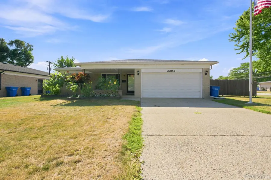 29853 Ohmer Drive, Warren, MI 48092 - #2