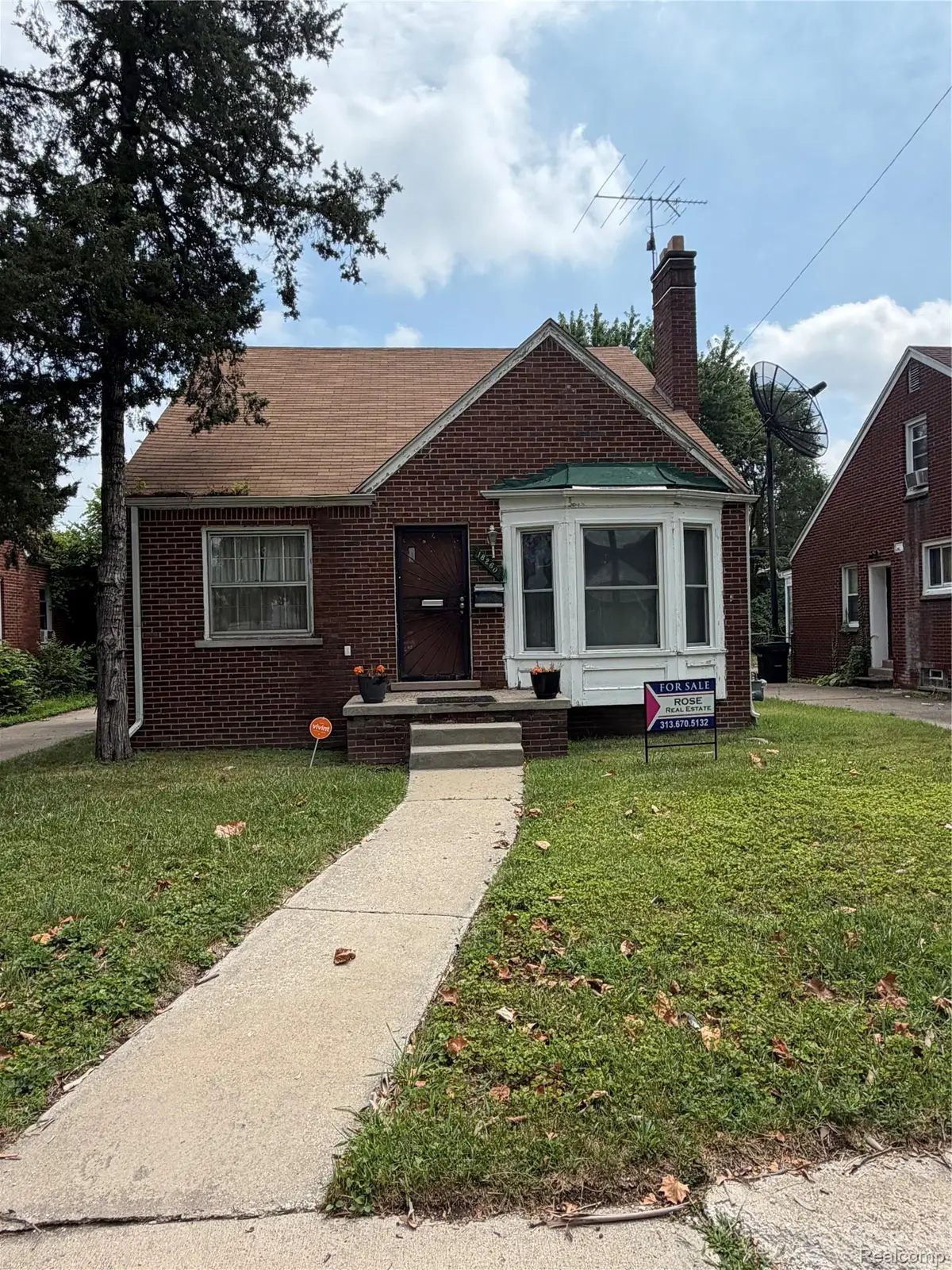 18260 Strathmoor Street, Detroit, MI 48235 - #1